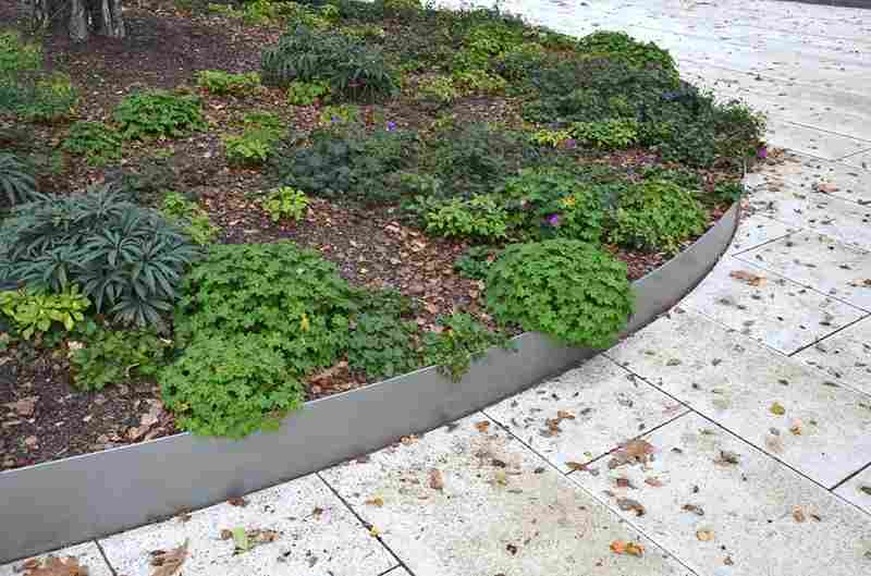 How To Install Metal Edging | Landscape Improvements